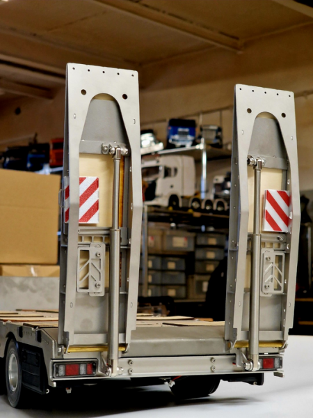 Elektrische Rampen für Tridem Anhänger